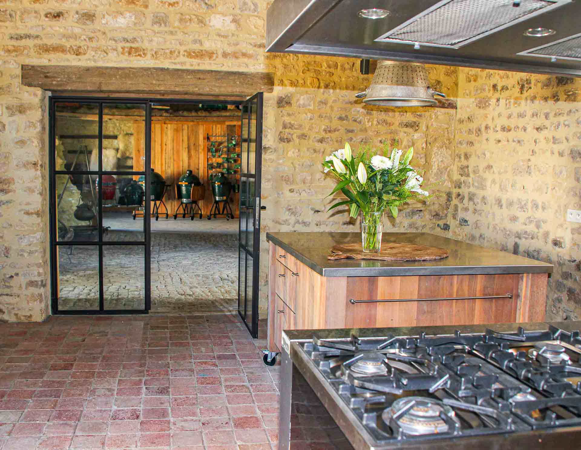 Normandie_Outdoor-living-cooking-lifestyle-outdoor_cooking-BBQ-kookstudio-IMG_8753